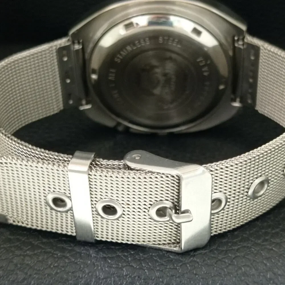Vintage 1987 Square Orient Automatic Mens Silver Watch W/daydate & Black accents